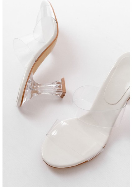 S-618 Beyaz Rugan Çift Bantlı Topuklu Kadın Terlik fırsatları