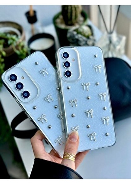 Galaxy A54 Uyumlu 3D Mini Fiyonk Tasarımlı Oyuncaklı Silikon Kılıf fırsatları