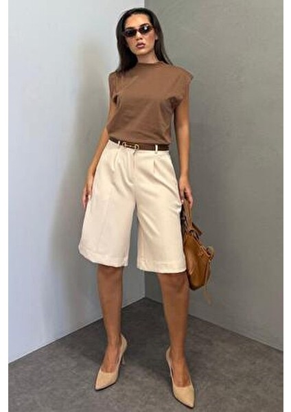 Bej Pileli Kadın Bermuda Şort MG2483 fiyatları