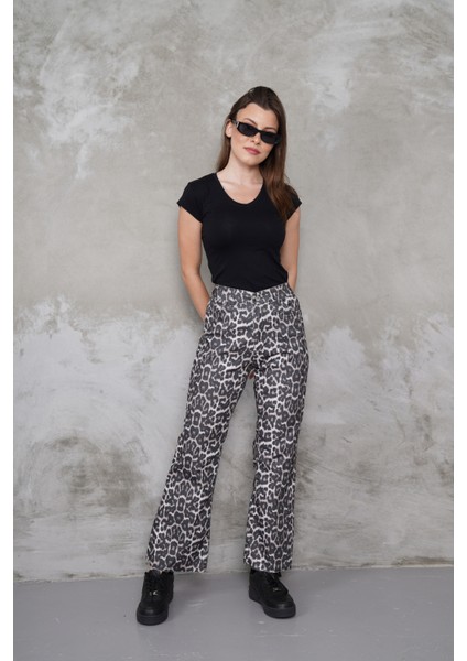 Leopar Desenli Boy Fit Kesik Paça Jean Leopar / 31 fiyatları