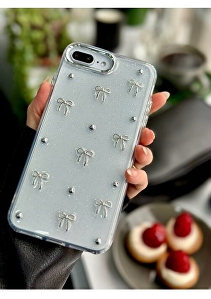 Iphone 7 Plus ve 8 Plus Uyumlu Mini Fiyonk Oyuncak Tasarımlı Esnek Silikon Kılıf