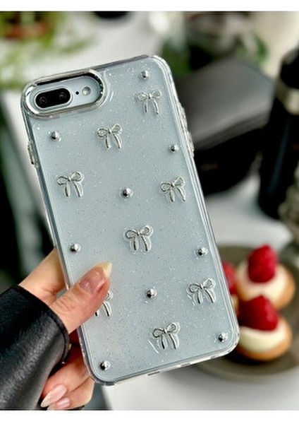 Iphone 7 Plus ve 8 Plus Uyumlu Mini Fiyonk Oyuncak Tasarımlı Esnek Silikon Kılıf