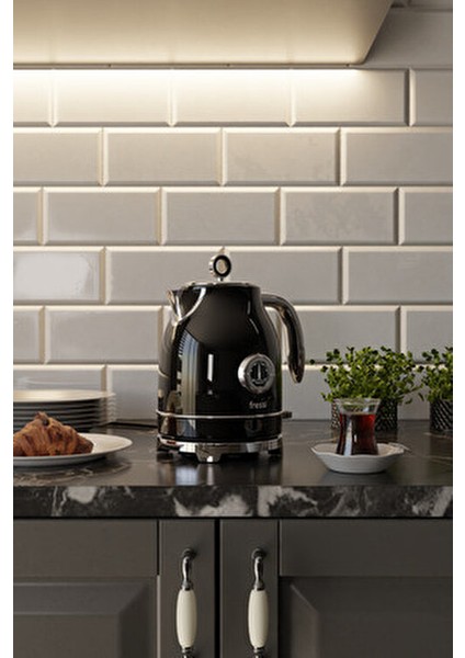 Isı Göstergeli Retro Kettle Su Isıtıcısı 1,7 Litre FR-KT05 Vintheat modelleri
