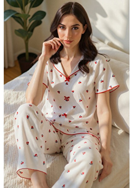 V Yaka Pijama Takımı Kırmızı Kiraz Desenli Konforlu Seçim