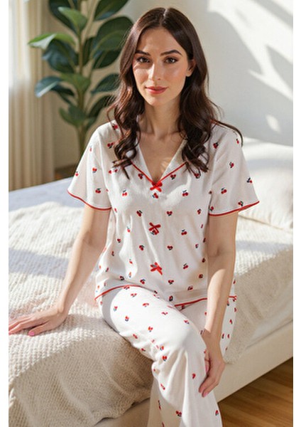 V Yaka Pijama Takımı Kırmızı Kiraz Desenli Konforlu Seçim modelleri