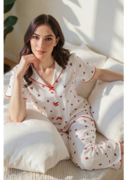 V Yaka Pijama Takımı Kırmızı Kiraz Desenli Konforlu Seçim fırsatları