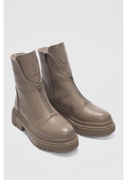 Mena Hakiki Deri Küt Burunlu Ön Kısımda Fermuar Aksesuarlı Kadın Bot- Vizon fırsatları