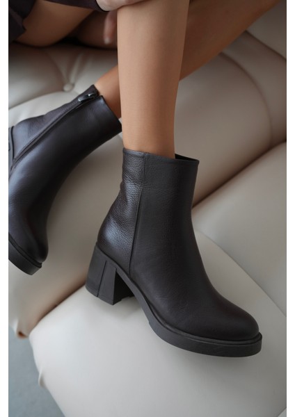 Owena Hakiki Deri Yuvarlak Burunlu Fermuarlı Kalın Topuklu Kadın Bot- Kahverengi indirimleri