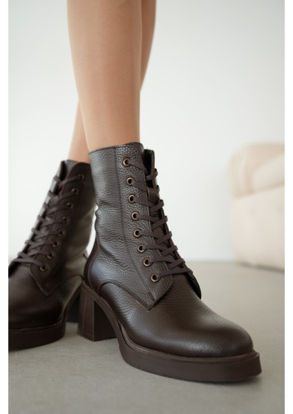 Alin Hakiki Deri Bağcık Detaylı Kadın Bot-Kahverengi modelleri