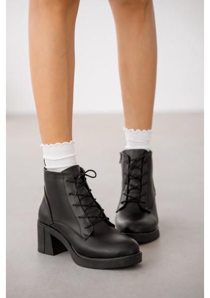 Fendor Bağcık Detaylı Yandan Fermuarlı Kadın Bot- Siyah fiyatları