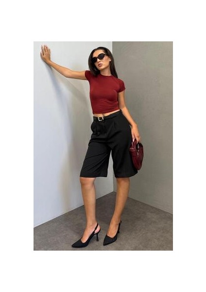 Kadın Bermuda Şort Siyah Düz Desen Çift Cepli Yazlık Rahat Kesim indirimleri