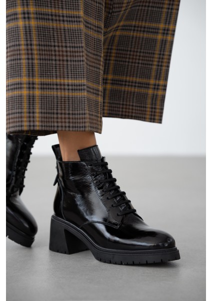 Dorin Hakiki Deri Bağcık Detaylı Kadın Bot- Siyah Rugan