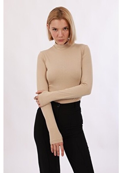 Kadın Siyah Beyaz Ekru 3'lü Parmak Detaylı Body Set fırsatları