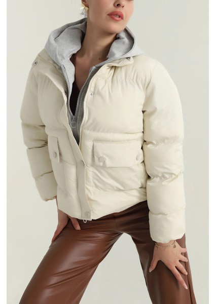 Taş Kapşonlu Şişme Kadın Mont modelleri