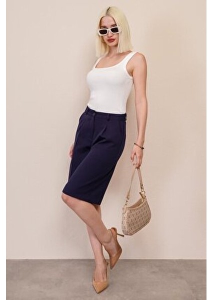 Lacivert Pileli Kadın Bermuda Şort MG2483 modelleri