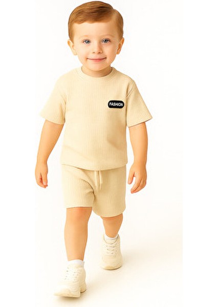 Yazlık Şortlu Takım Unisex 6 Ay - 3 Yaş Açık Bej Aşk Temalı Casual Stil