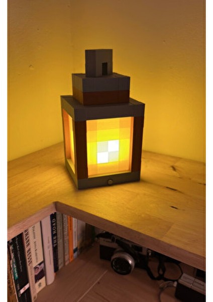 Minecraft Temalı Turuncu Gece Lambası Plastik Malzeme ile Figür Yuvası Özelliği