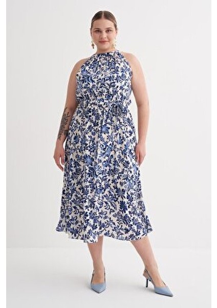 Halter Yaka Kuşaklı Desenli Uzun Elbise