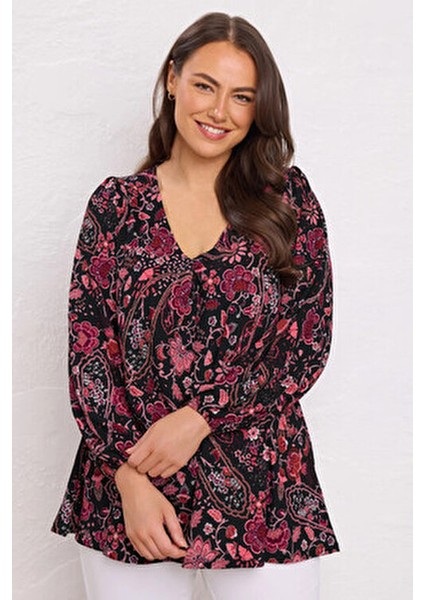 Kadın Bluz V Yaka Uzun Kollu İnce Kumaşlı Çiçekli Tasarım Büyük Beden