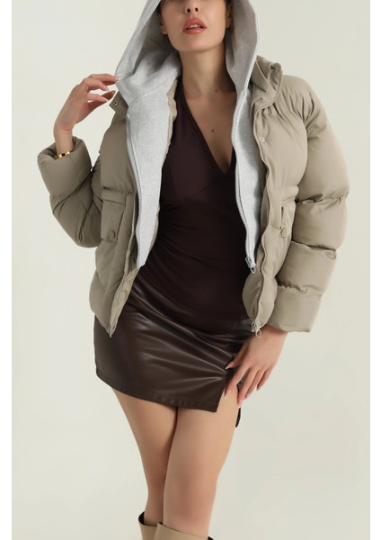 Taş Kapşonlu Şişme Kadın Mont modelleri