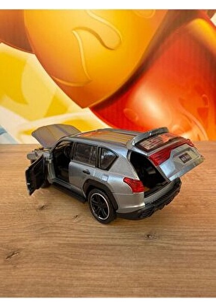 Lexus Jip Diecast Araba Füme Çöl Arabası Lexus 570 Model Diecast Araba Sesli Işıklı Açılan Kapılar fiyatları