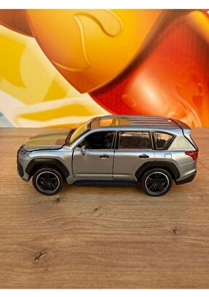 Lexus Jip Diecast Araba Füme Çöl Arabası Lexus 570 Model Diecast Araba Sesli Işıklı Açılan Kapılar