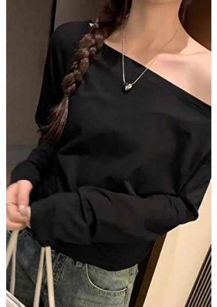 Siyah Kadın Düşük Omuz Kayık Yaka Oversize Uzun Kollu T-Shirt modelleri