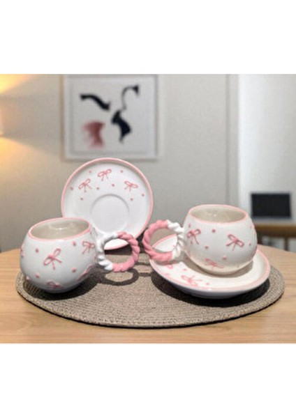 Fiyonk Desenli Özel Kabartmalı El Işlemeli 4 Parça 2 Kişilik Fincan Takımı fiyatları