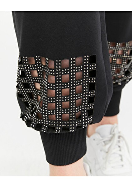 Kadın Büyük Beden Siyah, Roba ve Paça Transparan Detaylı Taş Baskılı Eşofman Takım 65N39089 modelleri