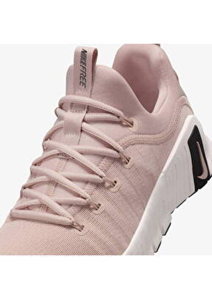 Free Metcon 6 Premium Antrenman Ayakkabısı (Dar Kalıp 1 Numara Büyük Alınız)