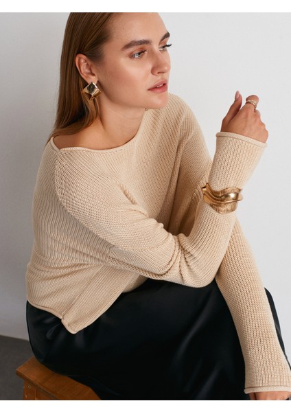 10804 Kayık Yaka Basic Triko Kazak-Bej