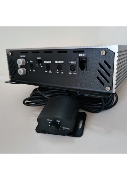 -1000.1 Class D Bass Kontrollü Amfi – Yüksek Performanslı Subwoofer Güç Amplifikatörü