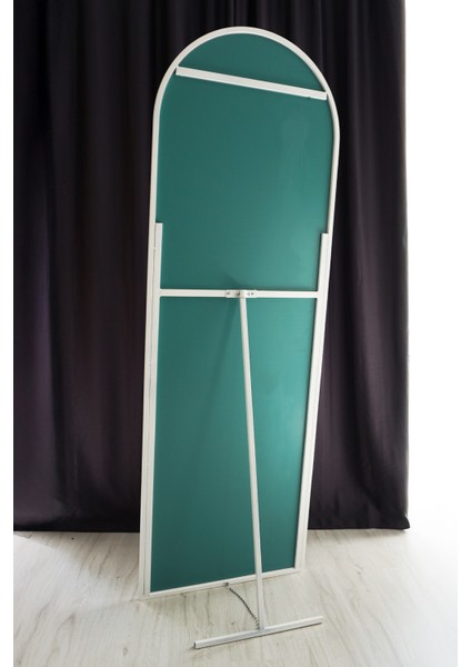 Beyaz Oval Metal Çerçeveli Ayaklı Influencer Boy Aynası 180X60 cm
