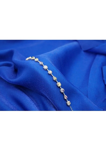 925 Ayar Gümüş 12'li Renkli Zirkon Kadın Bileklik SB00042 fırsatları