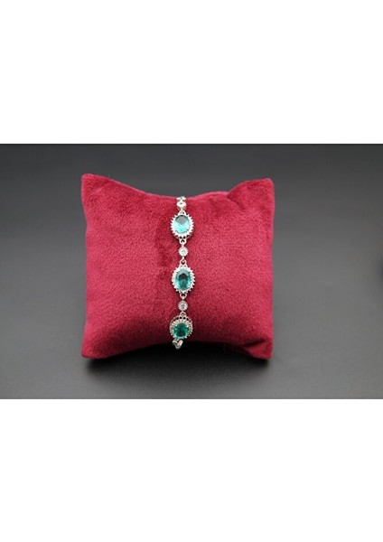 925 Ayar Gümüş 3'li Zirkon Yeşil Taşlı Kadın Bileklik SB00043