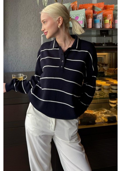 Lacivert Çizgili Polo Yaka Kadın Triko Kazak MG2470