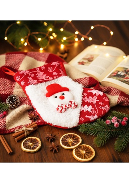 Yılbaşı Desenli Kırmızı Çorap Yılbaşı Süsü