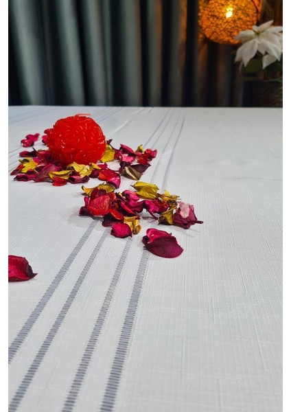 Corvver Dertsiz Masa Örtüsü 155X220 Krem fırsatları
