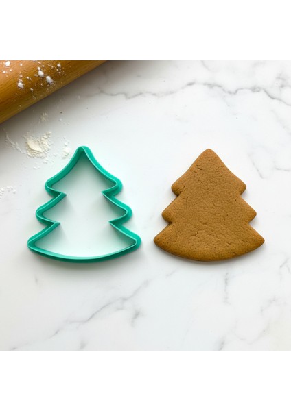 Modern Tasarım Çam Ağacı Şekilli Kurabiye Kalıbı, Türkuaz Renk, Plastik Hamur Kesici, Noel Temalı Pasta Süsleme Aracı