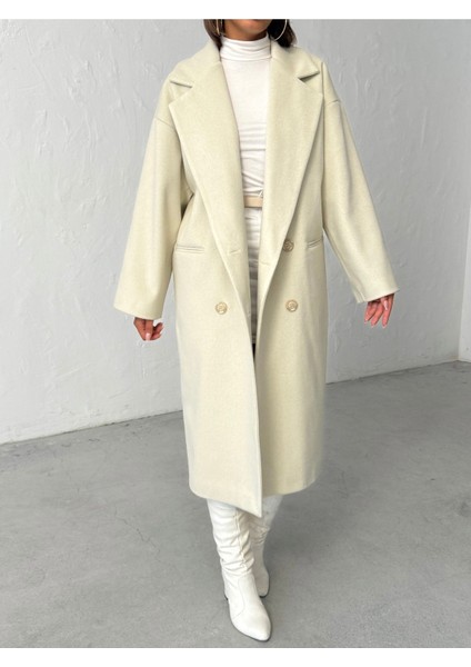 Kadın Düğmeli Yumuşak Dokulu Kaşe Kaban fiyatları