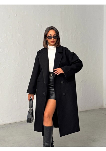 Kadın Düğmeli Yumuşak Dokulu Kaşe Kaban