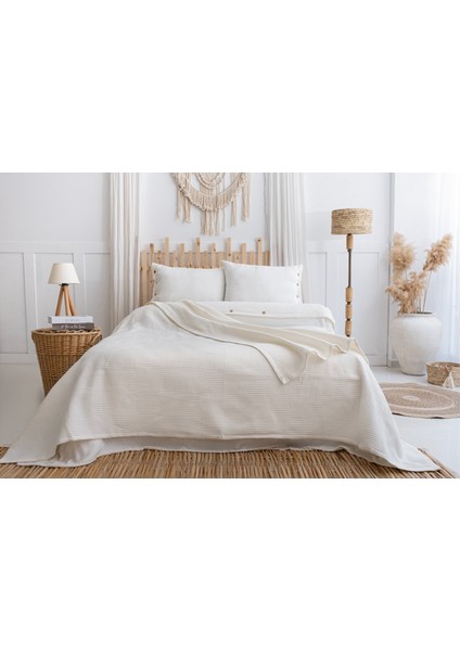 - Çift Kişilik Pike - 210X230 cm - %100 Pamuk Çift Kişilik Pike - Helen