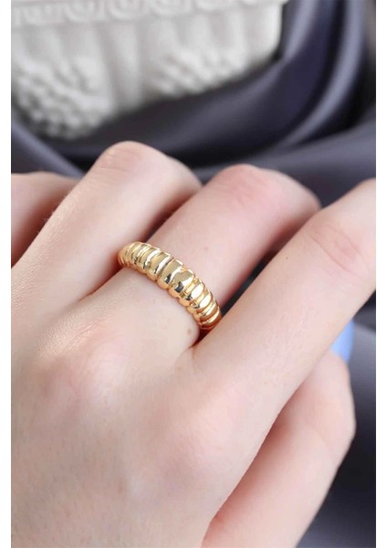 Bfs Altın Renk Ayarlamalı Burgu Kadın Yüzük fiyatları