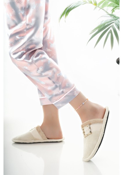 Kadın Ev Terliği Peluş Yıkanabilir Içi Yünlü Kürklü Terlik Misafir Çeyiz Bohça Gelin Terliği modelleri