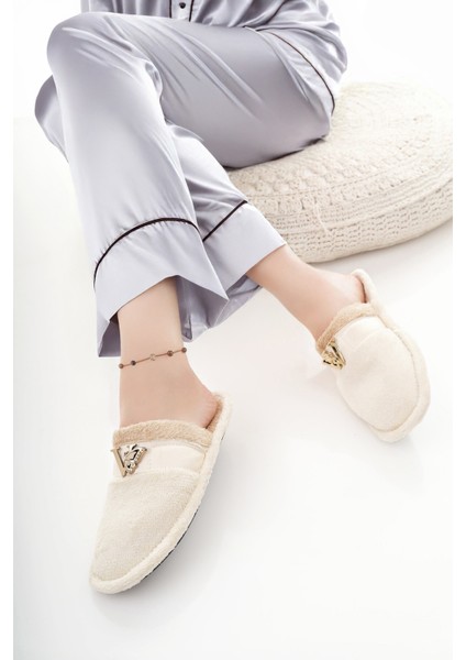 Kadın Ev Terliği Peluş Yıkanabilir Içi Yünlü Kürklü Terlik Misafir Çeyiz Bohça Gelin Terliği modelleri