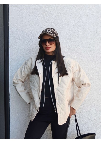 Kapitone Desenli Kapüşonlu Paraşüt Mont fiyatları