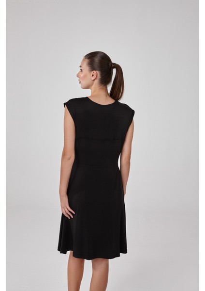 Kadın V Yaka Düğüm Detaylı Elbise fiyatları