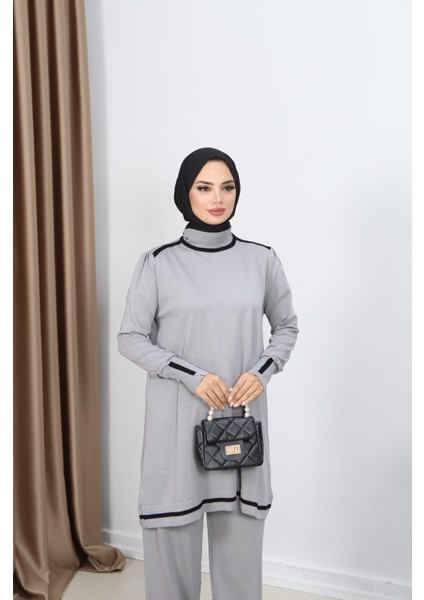 Çift Renkli Merserize Pantolonlu Takım fırsatları