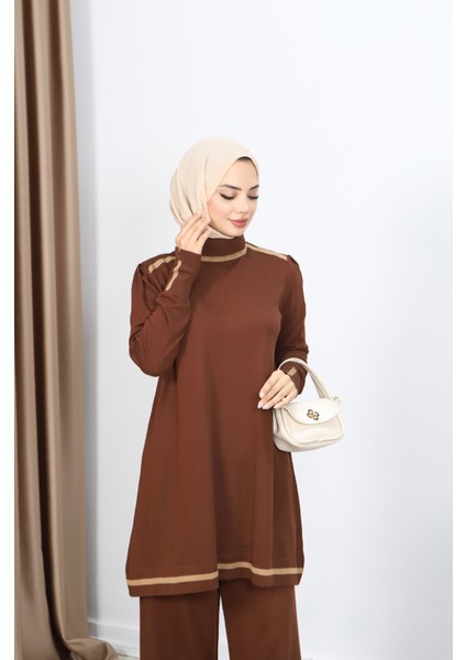 Çift Renkli Merserize Pantolonlu Takım fırsatları