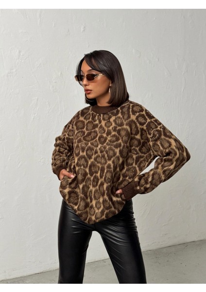 Kadın Leopar Desenli Oversize Kazak fiyatları